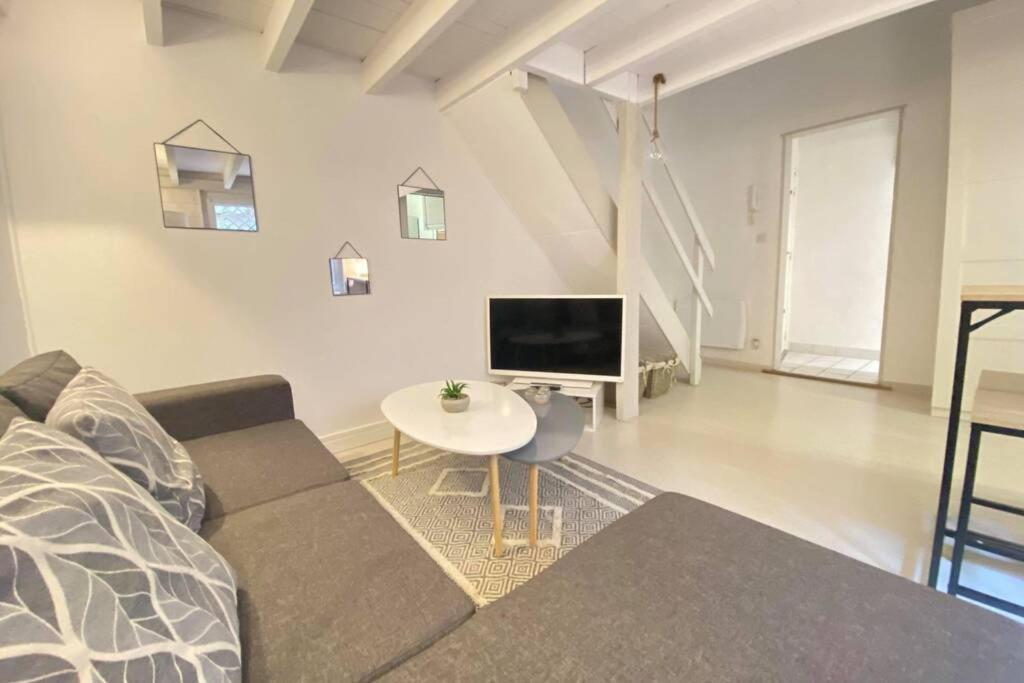 Au coeur de la cité médiévale Apartamento Laon Exterior foto